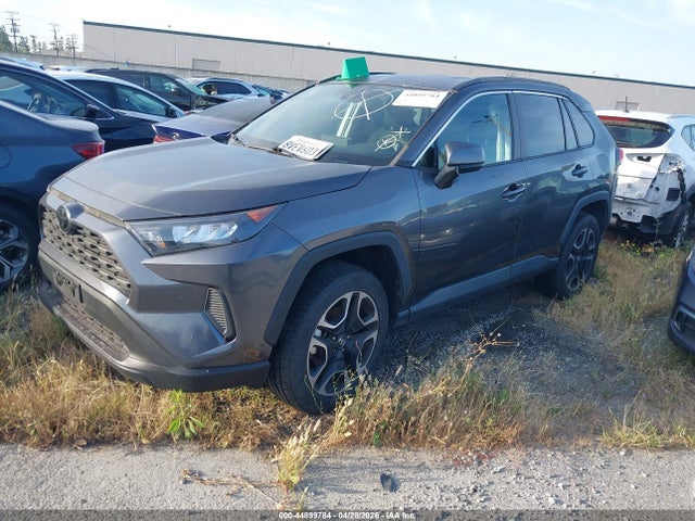Toyota RAV4 LE 2021 2T3H1RFV0MC128037 Image 2