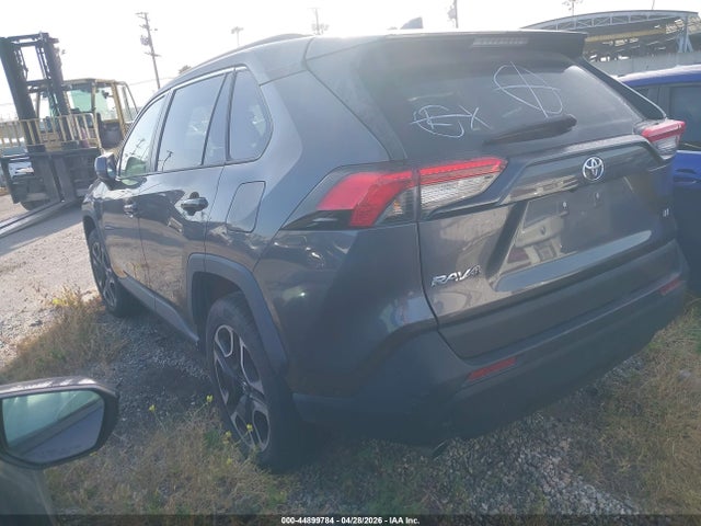 Toyota RAV4 LE 2021 2T3H1RFV0MC128037 Image 3