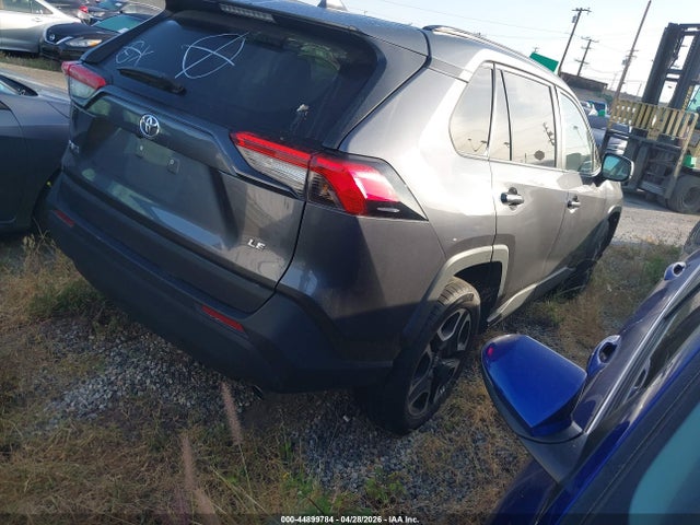 Toyota RAV4 LE 2021 2T3H1RFV0MC128037 Image 4