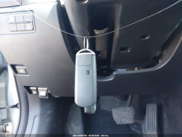 Продажа на аукционе авто 2018 Mazda Mazda3 Touring, vin: 3MZBN1V36JM217082, номер лота: 44899788