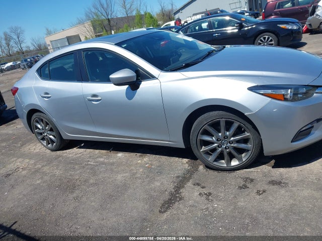 Продажа на аукционе авто 2018 Mazda Mazda3 Touring, vin: 3MZBN1V36JM217082, номер лота: 44899788