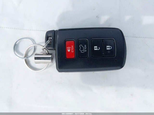 Toyota Rav4 Xle 2018 2T3RFREV2JW846691 Image 11
