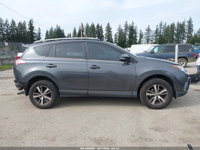 Toyota Rav4 Xle 2018 2T3RFREV2JW846691 Image 14
