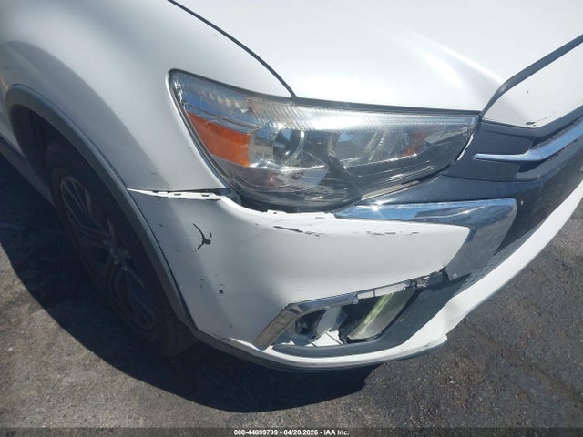 JA4AP3AU9JU004927 Mitsubishi Outlander Sport 2.0 Le
