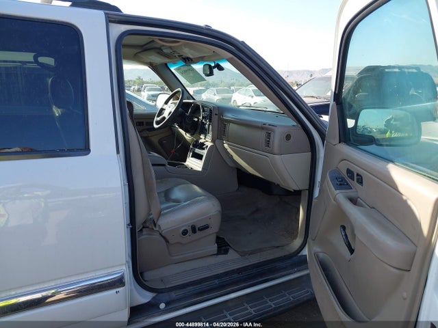 2004 Gmc Yukon Xl 1500 Slt მანქანა იყიდება აუქციონზე, vin: 3GKEC16T74G305294, აუქციონის ნომერი: 44899814