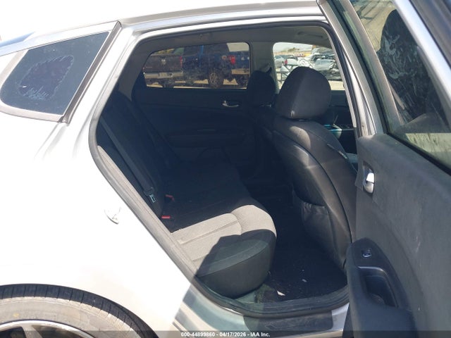 5XXGT4L34JG246018 KIA Optima Lx