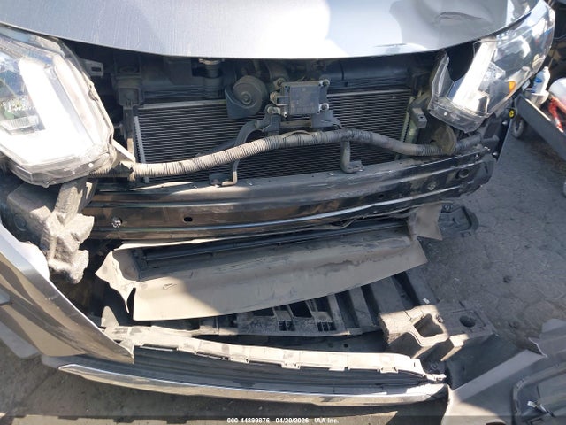 KNMAT2MT0JP579124 Nissan ROGUE S