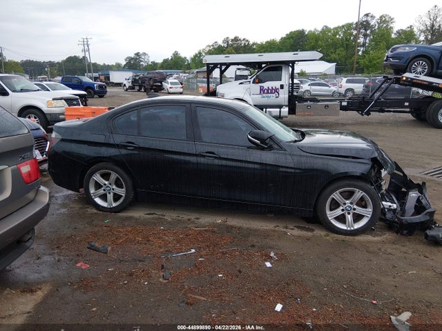 2013 Bmw 328i მანქანა იყიდება აუქციონზე, vin: WBA3A5G50DNP19571, აუქციონის ნომერი: 44899890