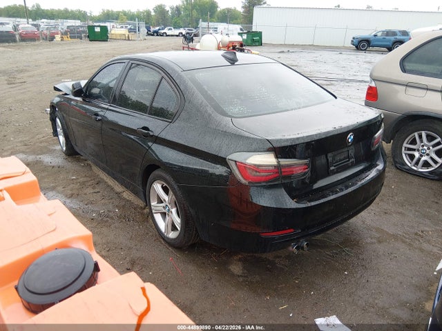2013 Bmw 328i მანქანა იყიდება აუქციონზე, vin: WBA3A5G50DNP19571, აუქციონის ნომერი: 44899890