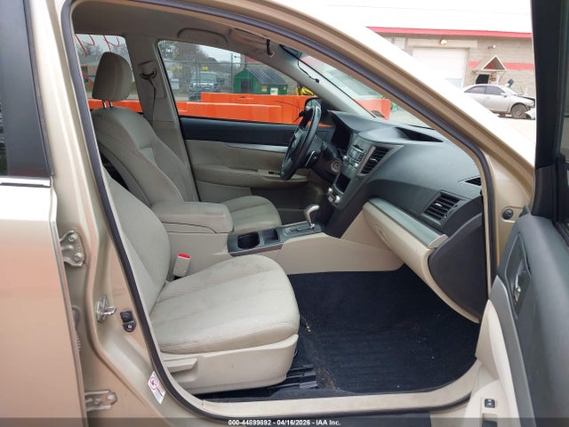 Продаж на аукціоні авто 2010 Subaru Outback 2.5i, vin: 4S4BRBAC6A3317389, номер лоту: 44899892