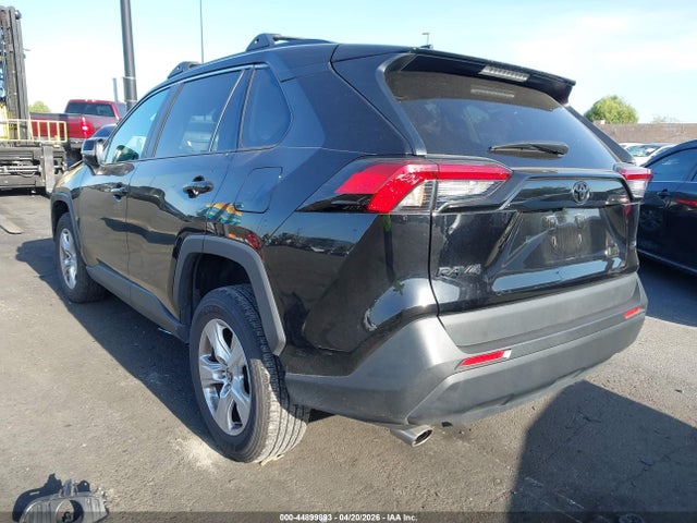 Toyota Rav4 Xle 2021 2T3W1RFV2MC108928 Image 3