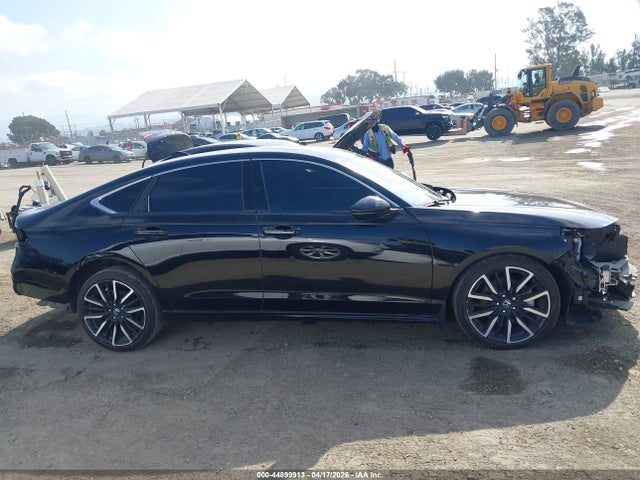 Продажа на аукционе авто 2024 Honda Accord Hybrid Touring, vin: 1HGCY2F87RA068741, номер лота: 44899913