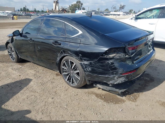 Продажа на аукционе авто 2024 Honda Accord Hybrid Touring, vin: 1HGCY2F87RA068741, номер лота: 44899913