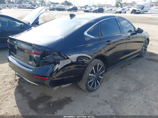 Продажа на аукционе авто 2024 Honda Accord Hybrid Touring, vin: 1HGCY2F87RA068741, номер лота: 44899913