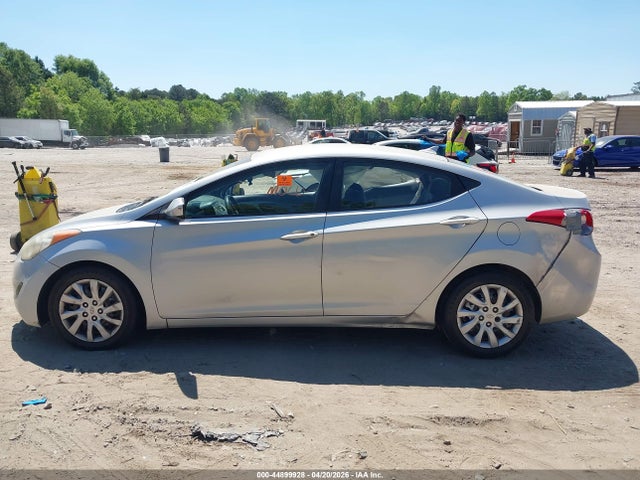 Продажа на аукционе авто 2011 Hyundai Elantra Gls, vin: 5NPDH4AEXBH031547, номер лота: 44899928