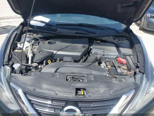 Продажа на аукционе авто 2018 Nissan Altima 2.5 Sr, vin: 1N4AL3AP8JC125858, номер лота: 44899934