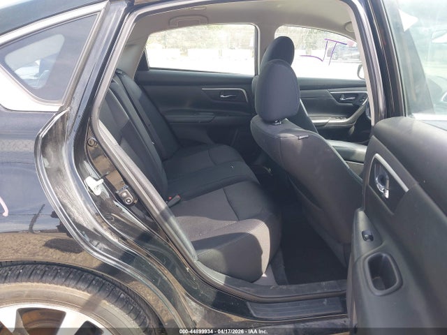 Продажа на аукционе авто 2018 Nissan Altima 2.5 Sr, vin: 1N4AL3AP8JC125858, номер лота: 44899934