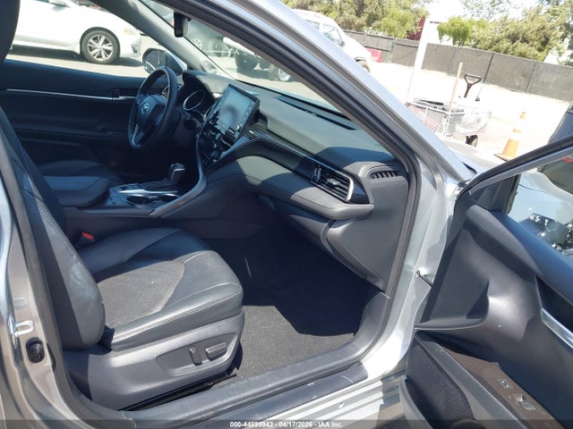 2024 Toyota Camry Hybrid Xle მანქანა იყიდება აუქციონზე, vin: 4T1F31AK6RU627410, აუქციონის ნომერი: 44899942