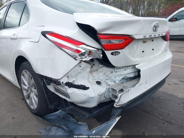 Продаж на аукціоні авто 2018 Toyota Camry Le, vin: JTNB11HK7J3021358, номер лоту: 44899960