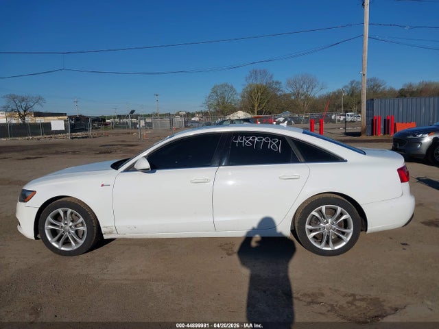 2013 Audi A6 3.0t Premium მანქანა იყიდება აუქციონზე, vin: WAUGGAFC4DN014362, აუქციონის ნომერი: 44899981