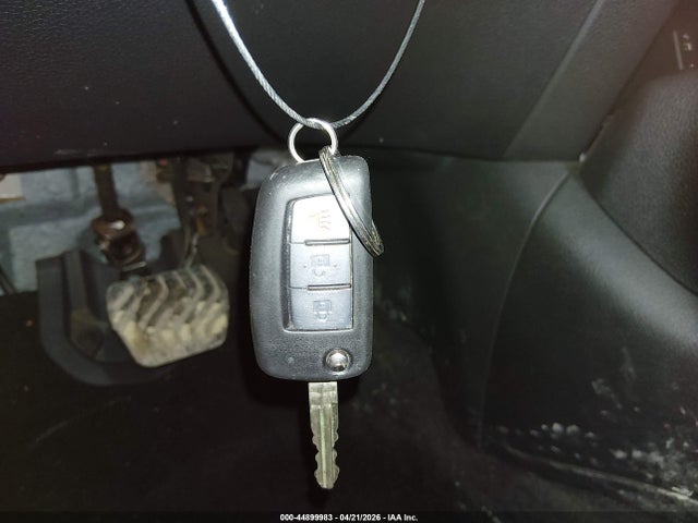 2018 Nissan Rogue Sport S მანქანა იყიდება აუქციონზე, vin: JN1BJ1CR9JW253910, აუქციონის ნომერი: 44899983