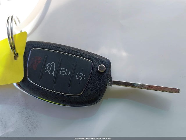 5XYZTDLB2JG568992 Hyundai Santa Fe Sport 2.4l