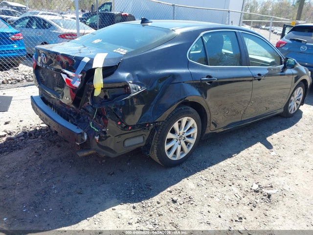 44900020 :رقم المزاد ، 4T1B11HKXKU809532 vin ، 2019 Toyota Camry Le مزاد بيع