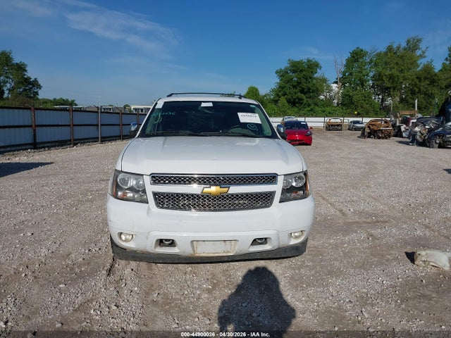 2013 Chevrolet Tahoe Ltz მანქანა იყიდება აუქციონზე, vin: 1GNSKCE07DR330837, აუქციონის ნომერი: 44900036