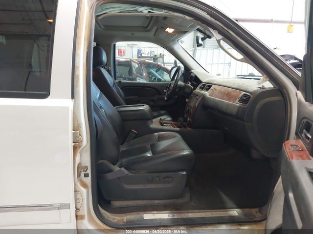 Auction sale of the 2013 Chevrolet Tahoe Ltz, vin: 1GNSKCE07DR330837, lot number: 44900036