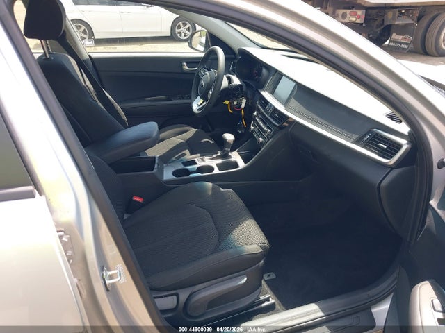 2020 Kia Optima Lx მანქანა იყიდება აუქციონზე, vin: 5XXGT4L38LG438870, აუქციონის ნომერი: 44900039