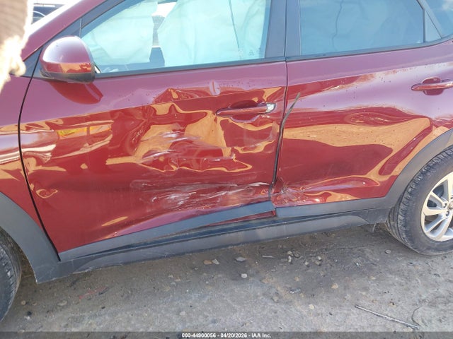 Продаж на аукціоні авто 2018 Hyundai Tucson Se, vin: KM8J23A47JU808059, номер лоту: 44900056