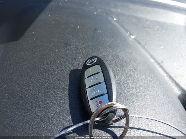 44900059 :رقم المزاد ، 3N1CN8EV9ML867202 vin ، 2021 Nissan Versa Sv Xtronic Cvt مزاد بيع