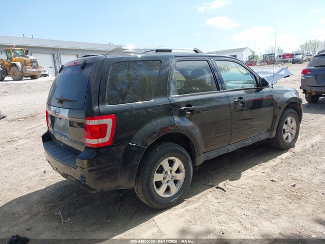 Продаж на аукціоні авто 2010 Ford Escape Limited, vin: 1FMCU0E79AKD44211, номер лоту: 44900096