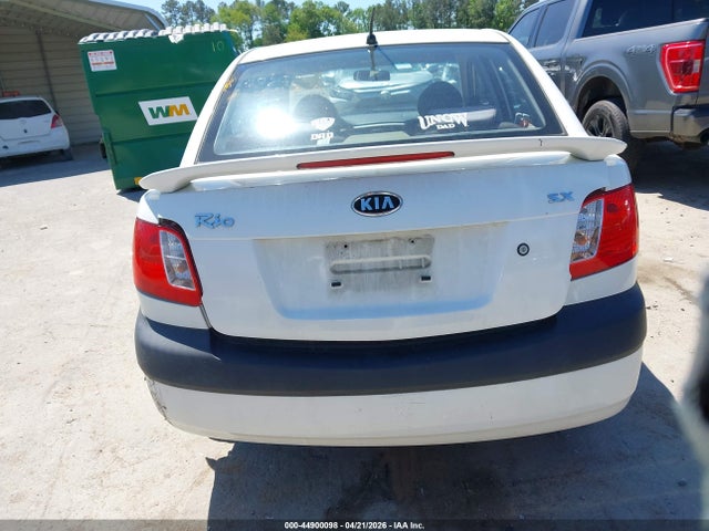 2007 Kia Rio Sx მანქანა იყიდება აუქციონზე, vin: KNADE123576252623, აუქციონის ნომერი: 44900098