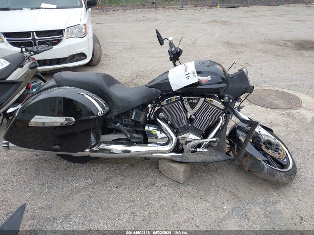 Aukcja sprzedaży 2013 Victory Motorcycles Cross Country Tour, vin: 5VPTW36N1D3018240, numer aukcji: 44900116