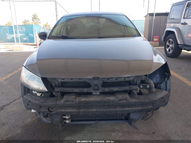 44900119 :رقم المزاد ، 3VW2K7AJ8BM117857 vin ، 2011 Volkswagen Jetta 2.0l S مزاد بيع