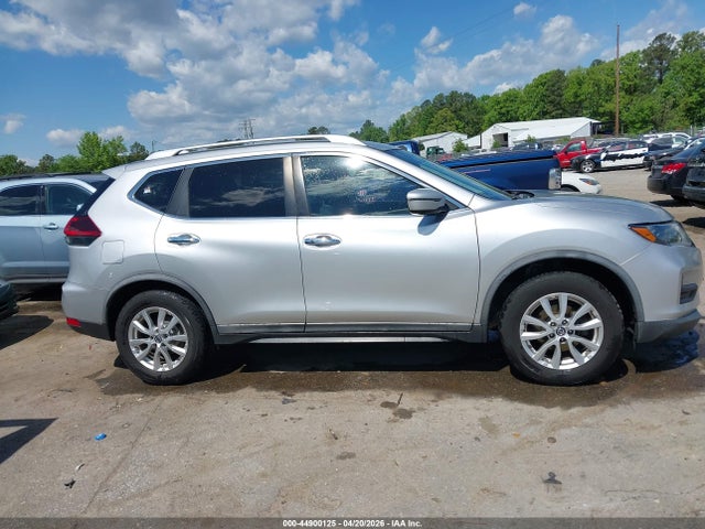 44900125 :رقم المزاد ، KNMAT2MTXJP572004 vin ، 2018 Nissan Rogue Sv مزاد بيع