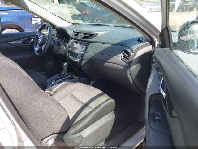 44900125 :رقم المزاد ، KNMAT2MTXJP572004 vin ، 2018 Nissan Rogue Sv مزاد بيع