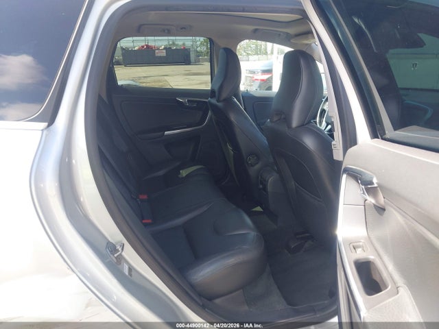 Продаж на аукціоні авто 2014 Volvo Xc60 3.2, vin: YV4940DL8E2516776, номер лоту: 44900142