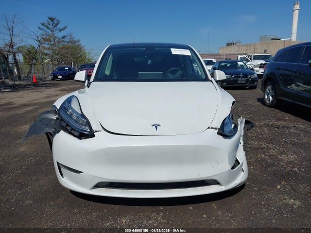 44900150 :رقم المزاد ، 7SAYGDEE4NF321061 vin ، 2022 Tesla Model Y Long Range Dual Motor All-wheel Drive مزاد بيع