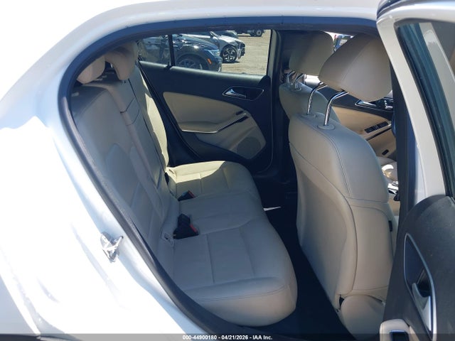 2020 Mercedes-benz Gla 250 4matic მანქანა იყიდება აუქციონზე, vin: WDCTG4GBXLU026703, აუქციონის ნომერი: 44900180