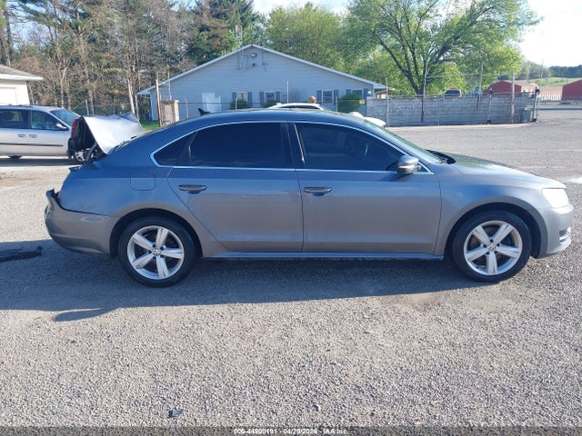 Продаж на аукціоні авто 2013 Volkswagen Passat 2.0l Tdi Se, vin: 1VWBN7A35DC107655, номер лоту: 44900191