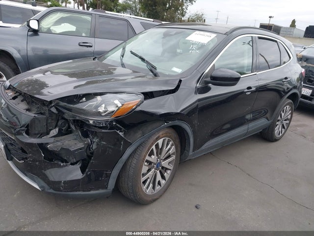 1FMCU0DZ3NUA04758 Ford Escape Titanium Hybrid