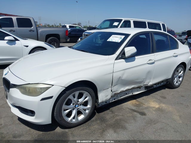 Продаж на аукціоні авто 2014 Bmw 320i, vin: WBA3B1G53ENS77778, номер лоту: 44900230