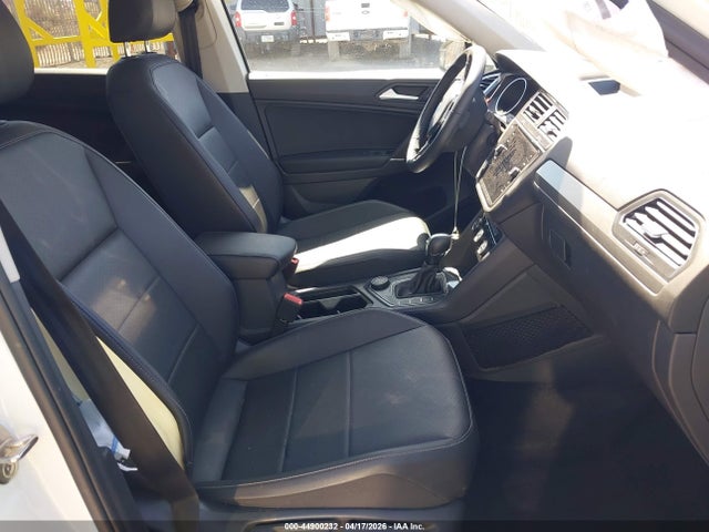 Aukcja sprzedaży 2020 Volkswagen Tiguan 2.0t Se/2.0t Se R-line Black/2.0t Sel, vin: 3VV2B7AX1LM100277, numer aukcji: 44900232
