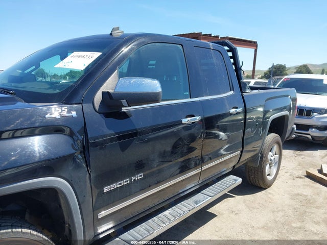 Aukcja sprzedaży 2015 Gmc Sierra 2500hd Slt, vin: 1GT22ZEG2FZ137118, numer aukcji: 44900235