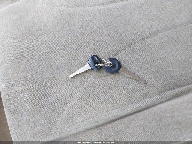 2001 Mazda Mpv Dx/es/lx მანქანა იყიდება აუქციონზე, vin: JM3LW28Y010199724, აუქციონის ნომერი: 44900238