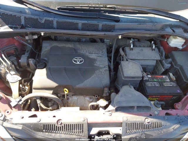 44900249 :رقم المزاد ، 5TDKK3DC5BS089539 vin ، 2011 Toyota Sienna Le V6 مزاد بيع