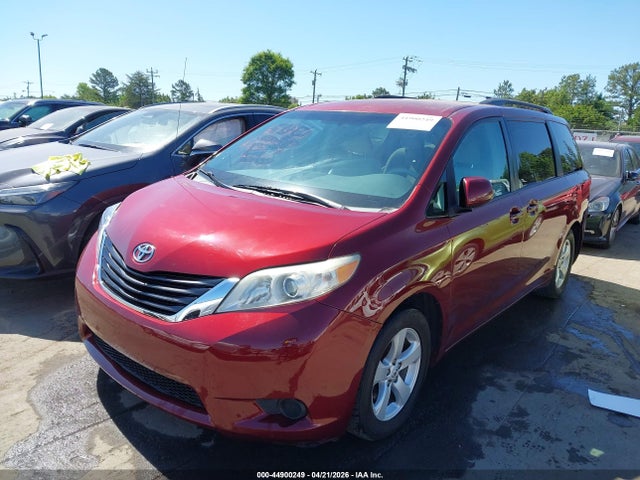 44900249 :رقم المزاد ، 5TDKK3DC5BS089539 vin ، 2011 Toyota Sienna Le V6 مزاد بيع