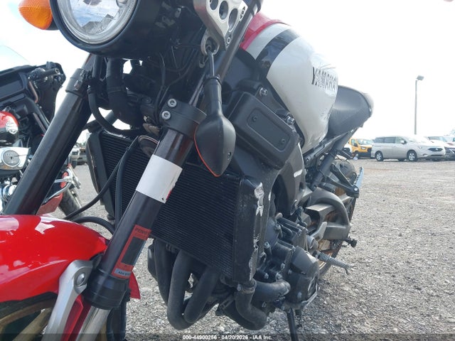 44900256 :رقم المزاد ، JYARN47EXMA003081 vin ، 2021 Yamaha Xsr900 مزاد بيع